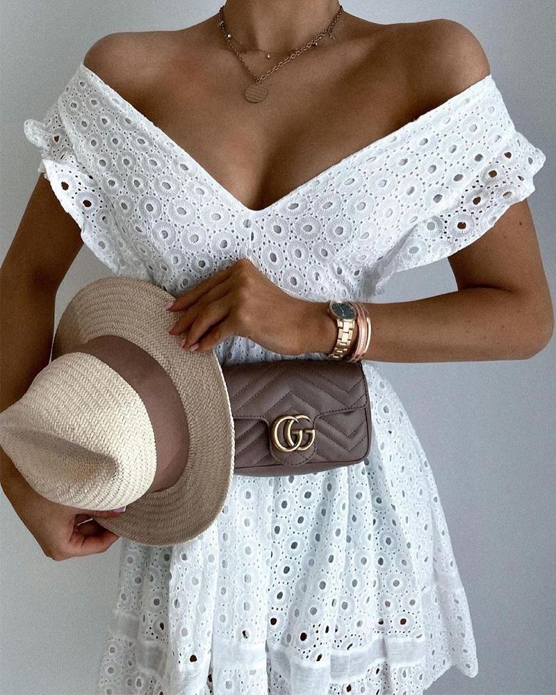 

Off Shoulder V-neck Lace Hem Dress, White