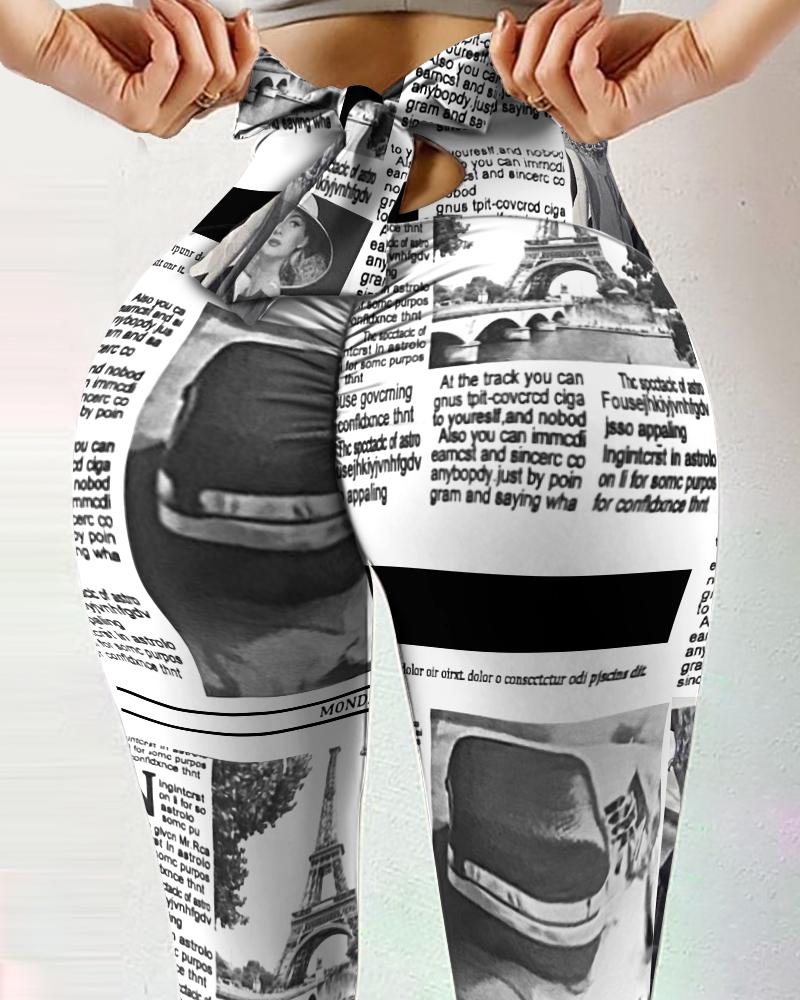 

Newspaper Print High Waist Bowknot Seamless Butt Lift Stretchy Yoga Pants, Multicolor
