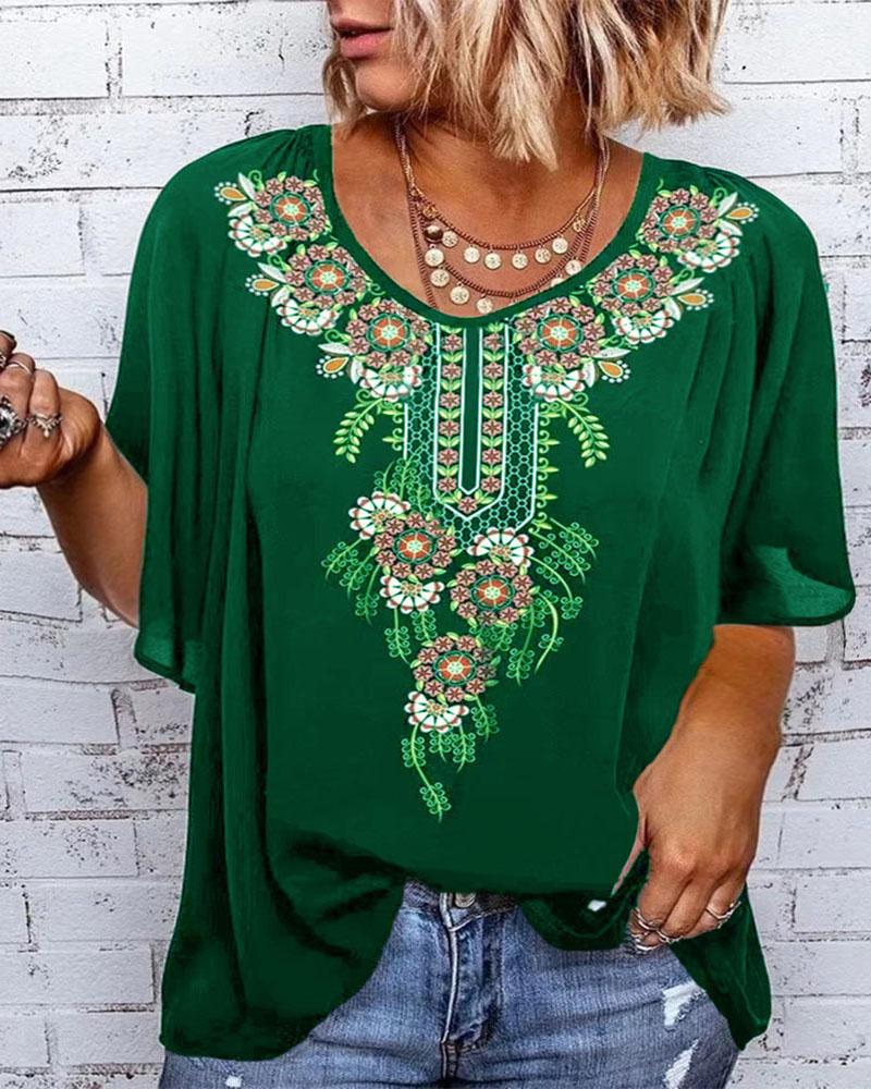 

Plus Size Tribal Print Ruched Design Casual T-shirt, Green