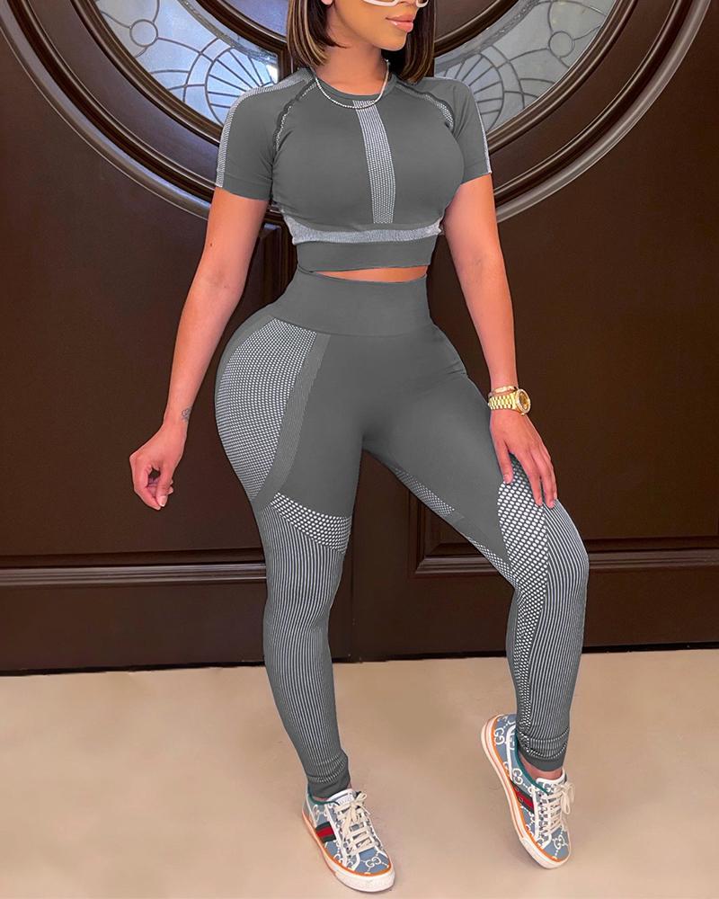

Colorblock Slim Short Sleeve T-shirts With Pants Suit Sets, Gray