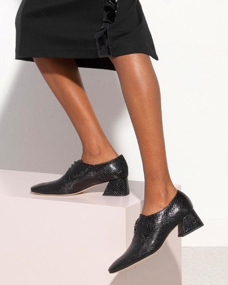 

Snakeskin Pointed-toe Low Heel Slip-on, Black