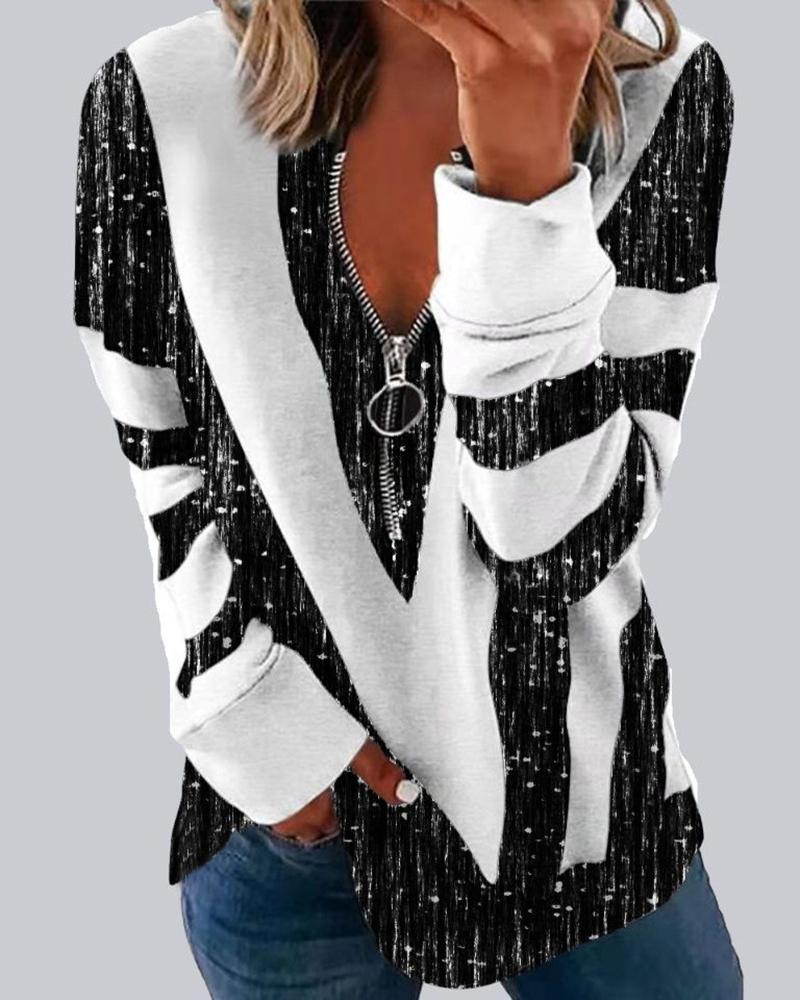 

Colorblock Zip Detail Long Sleeve Print Top, Black