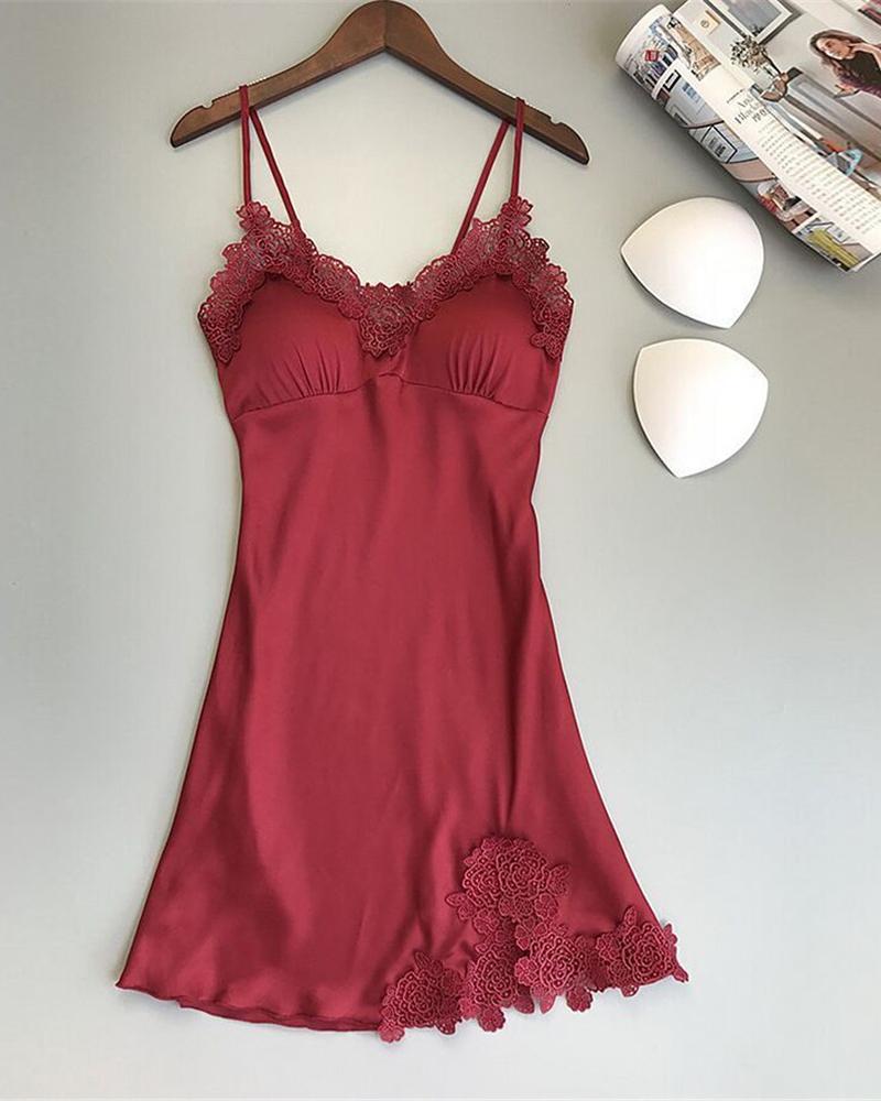 

Satin Spaghetti Strap Guipure Lace Patch Babydoll, Wine red