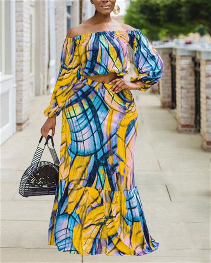 

Plus Size Abstract Print Off Shoulder Crop Top & Skirt Set, Yellow