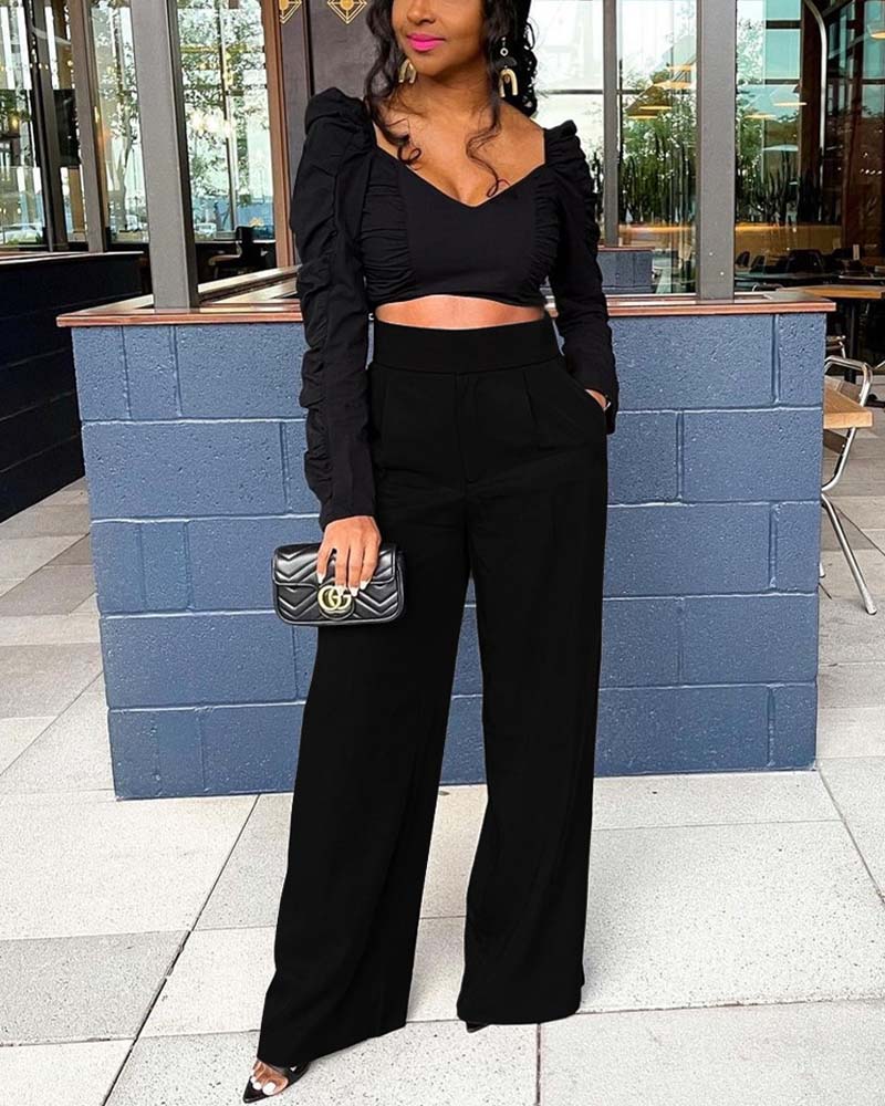 

Ruched Long Sleeve Crop Top & Pocket Pants Set, Black