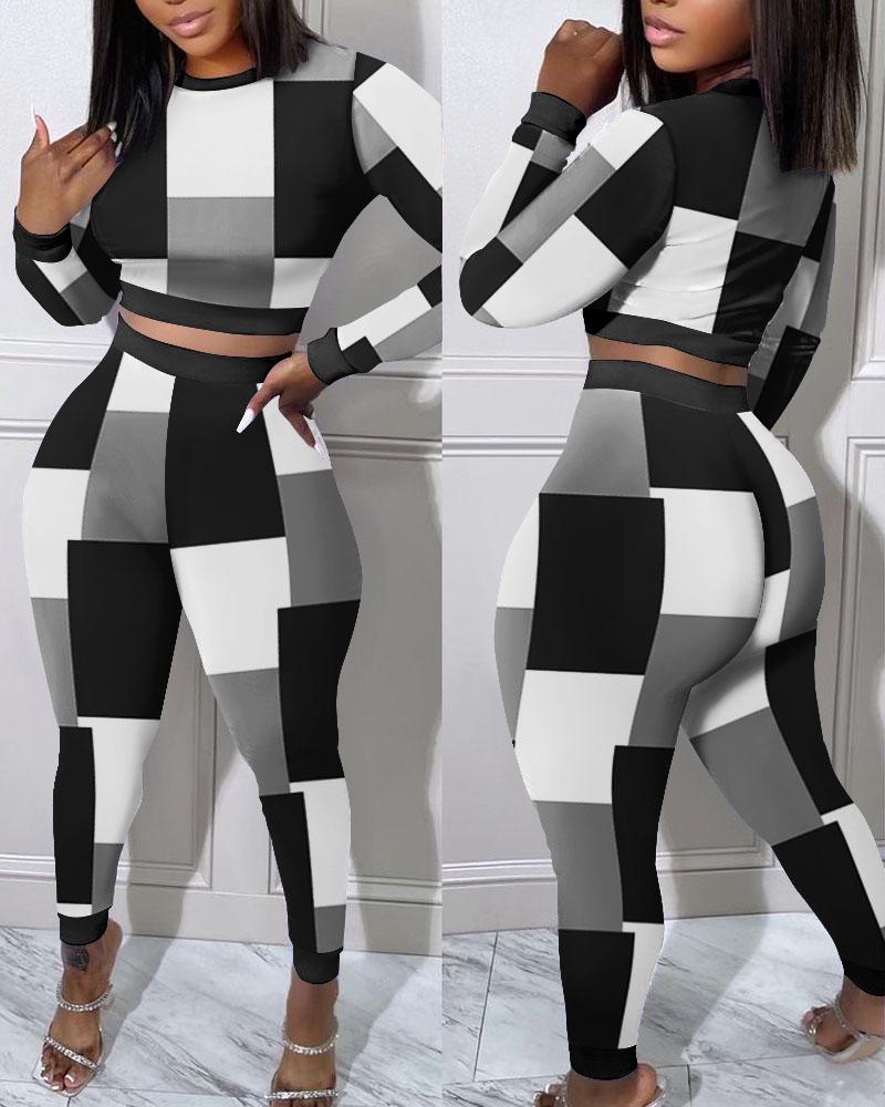 

Geometric Print Long Sleeve Crop Top & Pants Set, Black