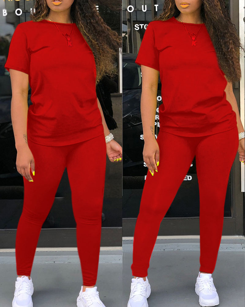 

Plus Size Plain Short Sleeve Casual Top & Pants Set, Red