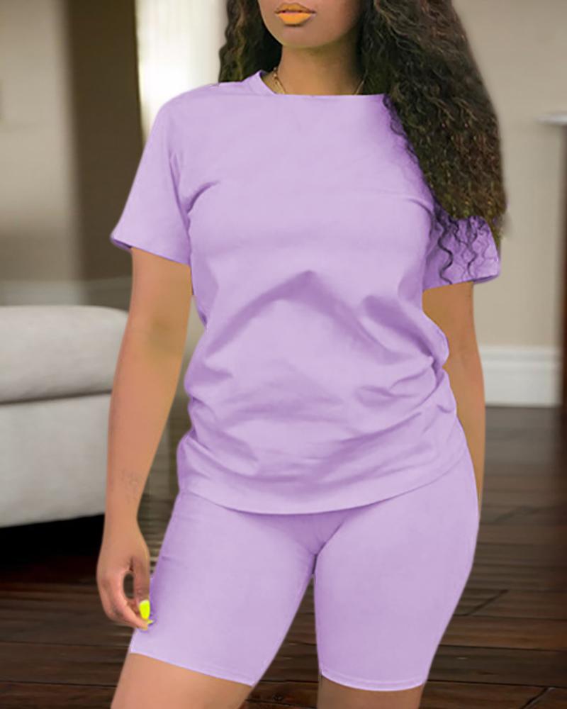 

Solid Short Sleeve Sporty Women Top & Short Set, Purple