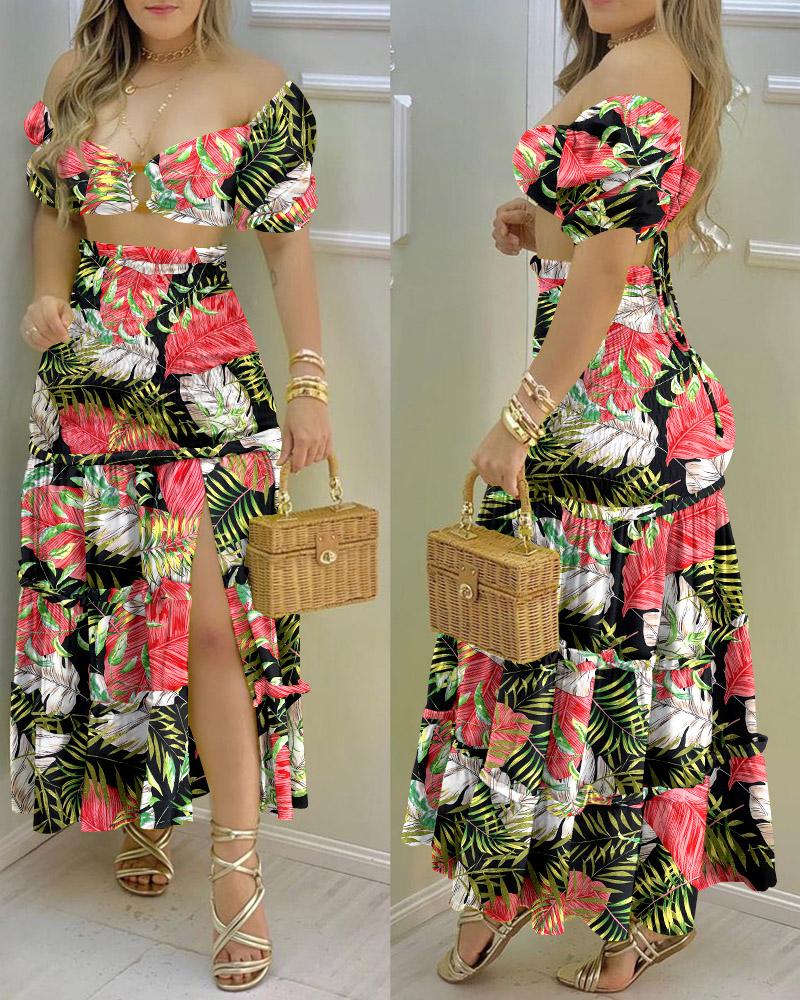 

Tropical Print O-Ring Crop Top & Split Thigh Shirred Skirt Set, Black