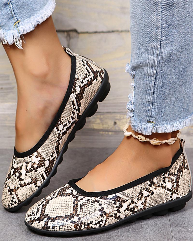 

Snakeskin Contrast Binding Work Loafers, Apricot