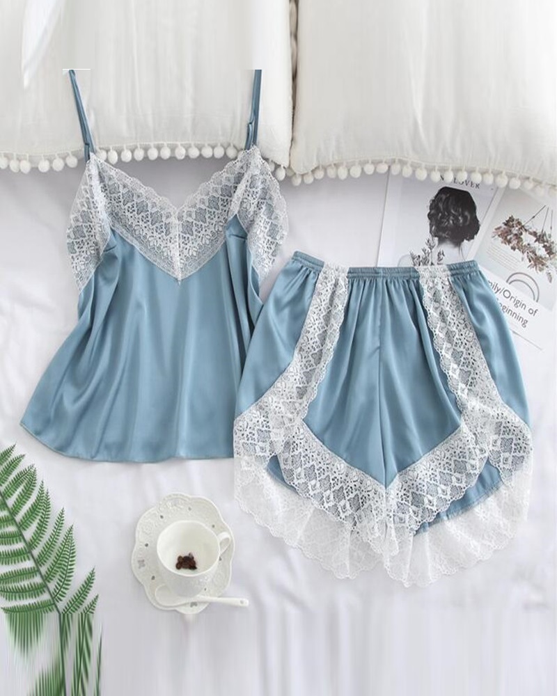 

Contrast Lace V-Neck Cami Set, Blue