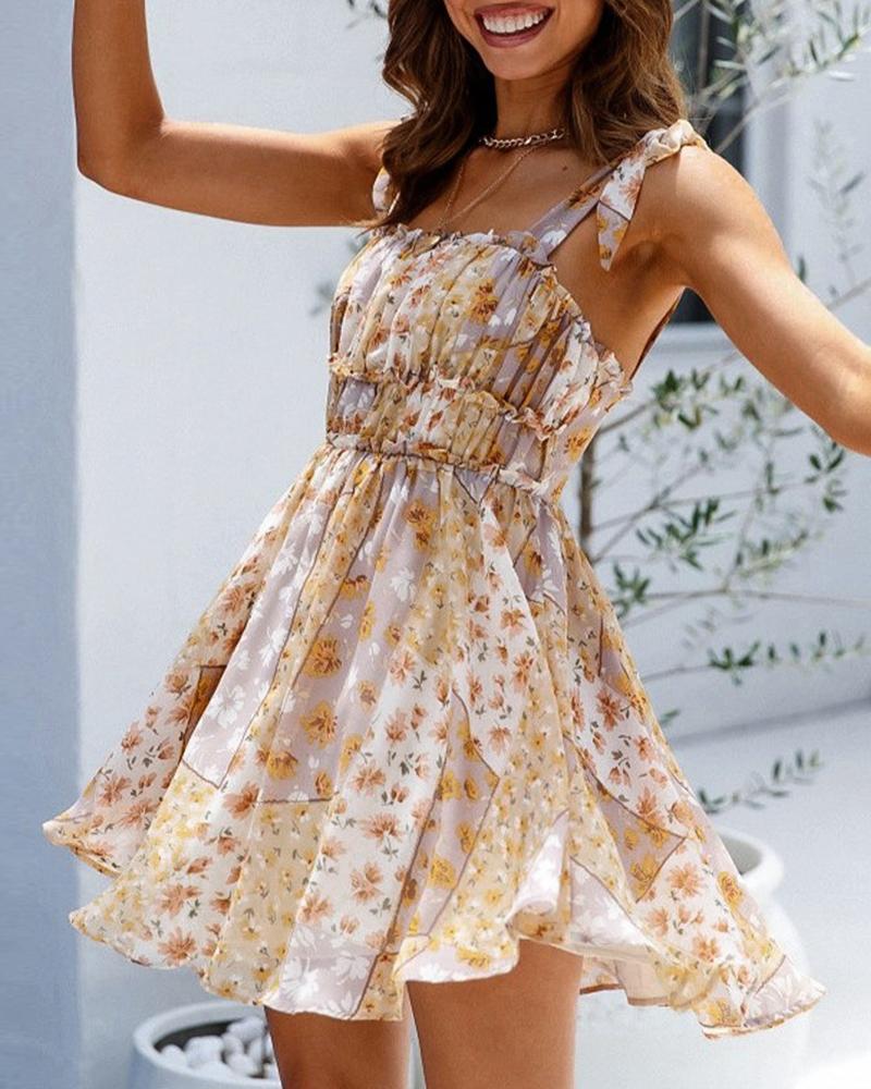 

Floral Print Ruched Frill Hem Dress, Yellow