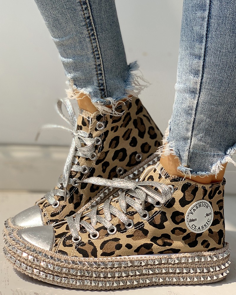 Leopard print hot sale lace up sneakers