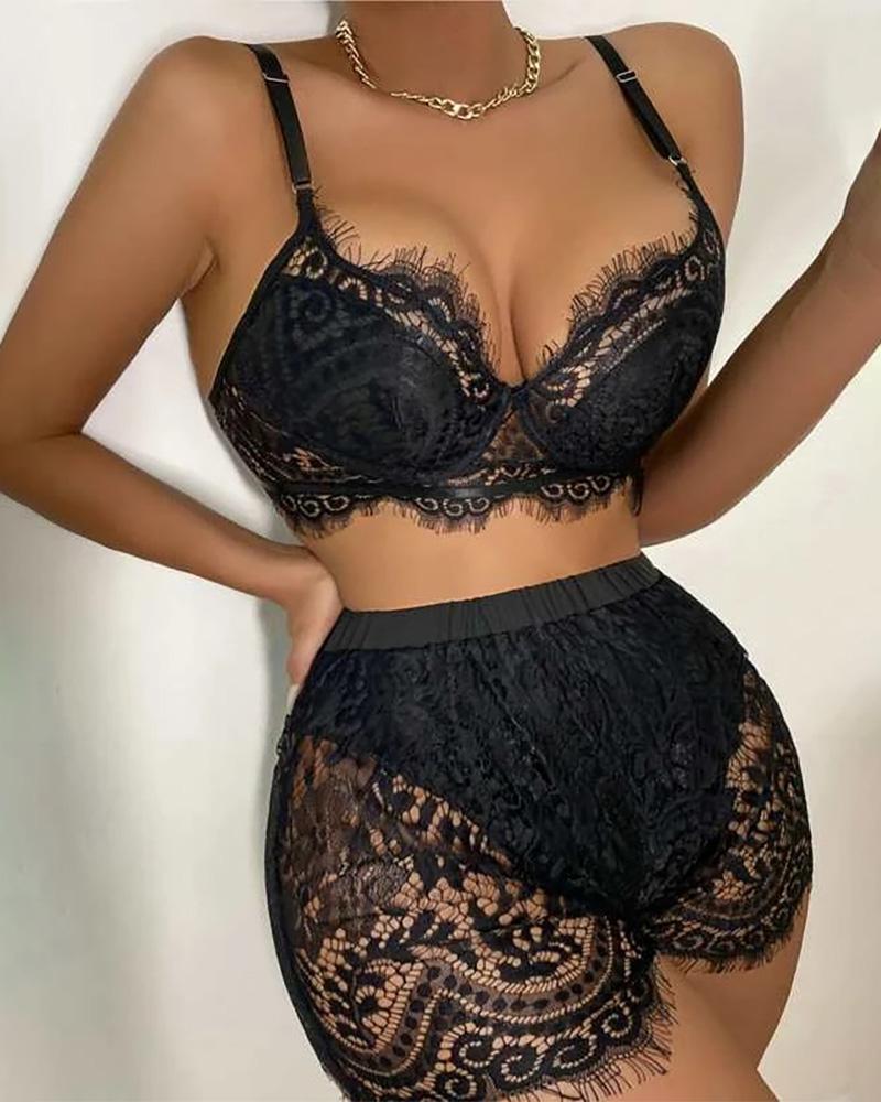 Ensemble de lingerie à bretelles spaghetti en dentelle au crochet