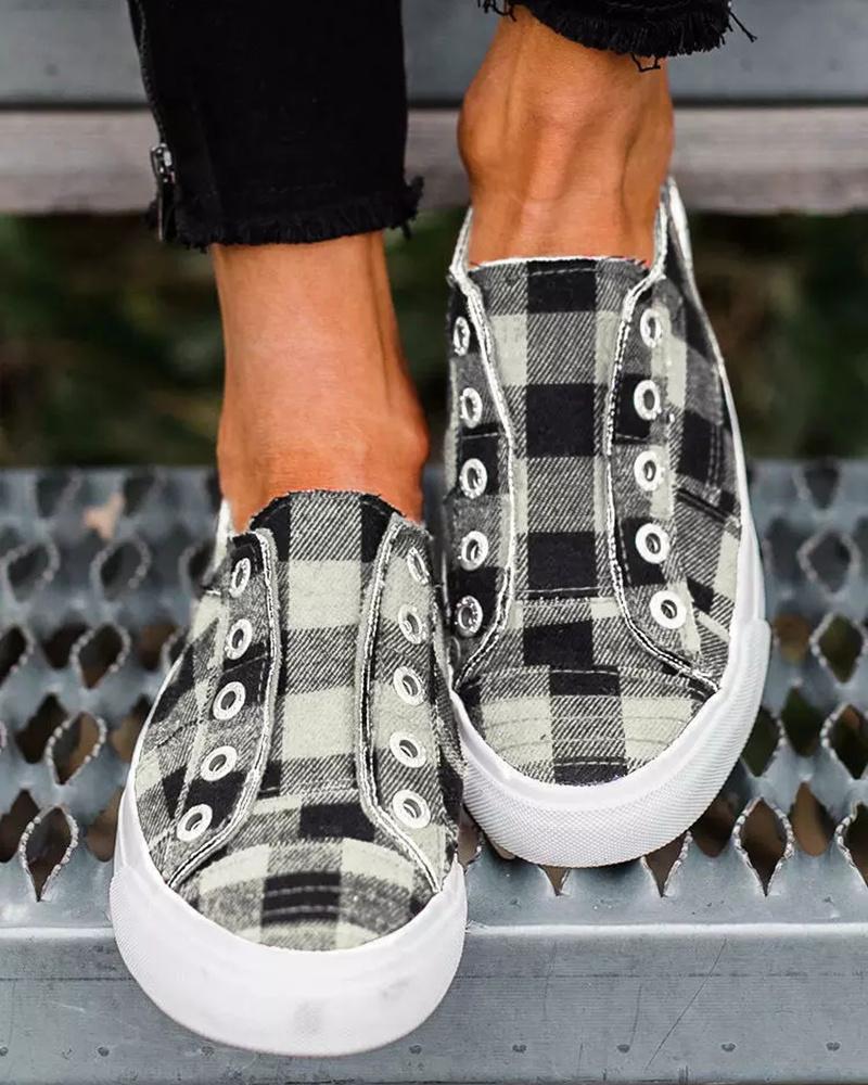 

Eyelet Plaid Print Slip On Casual Shoes, Blackwhite