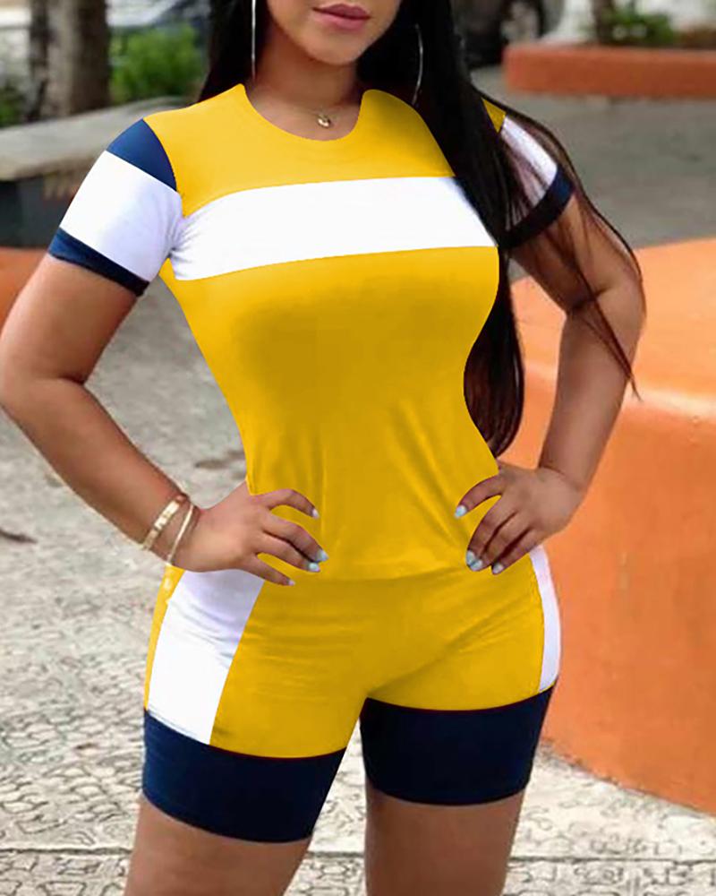 

Contrast Color Two Piece Active Set, Yellow