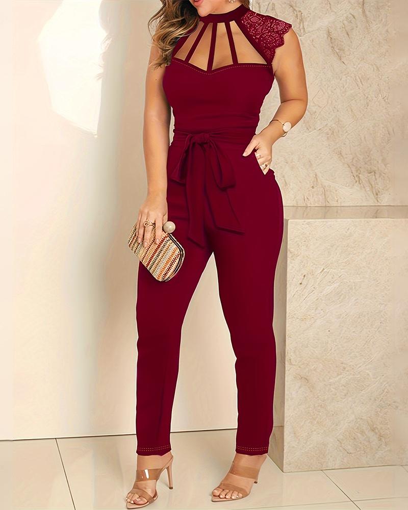 

Hollow Out Floral Lace Patch Pocket Design Scallop Trim Jumpsuit With Belt, Wine red