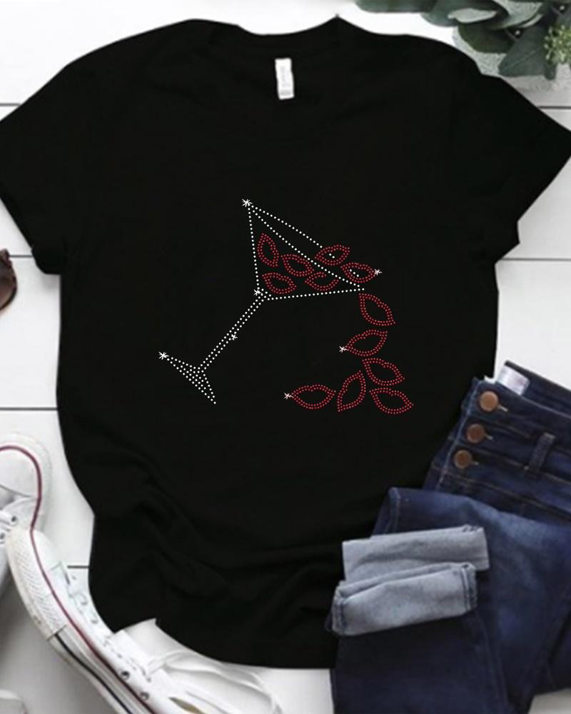 

Christmas Rhinestone Wine Glass Lip Pattern Casual T-shirt, Black
