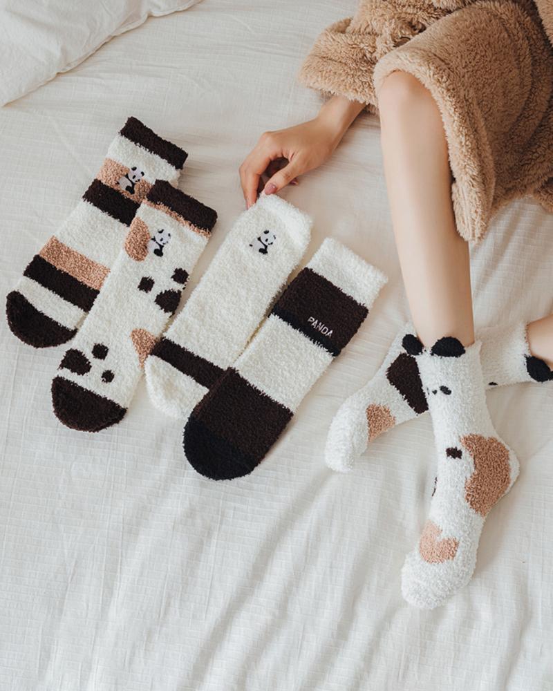 1Pair Christmas Panda Pattern Fuzzy Socks