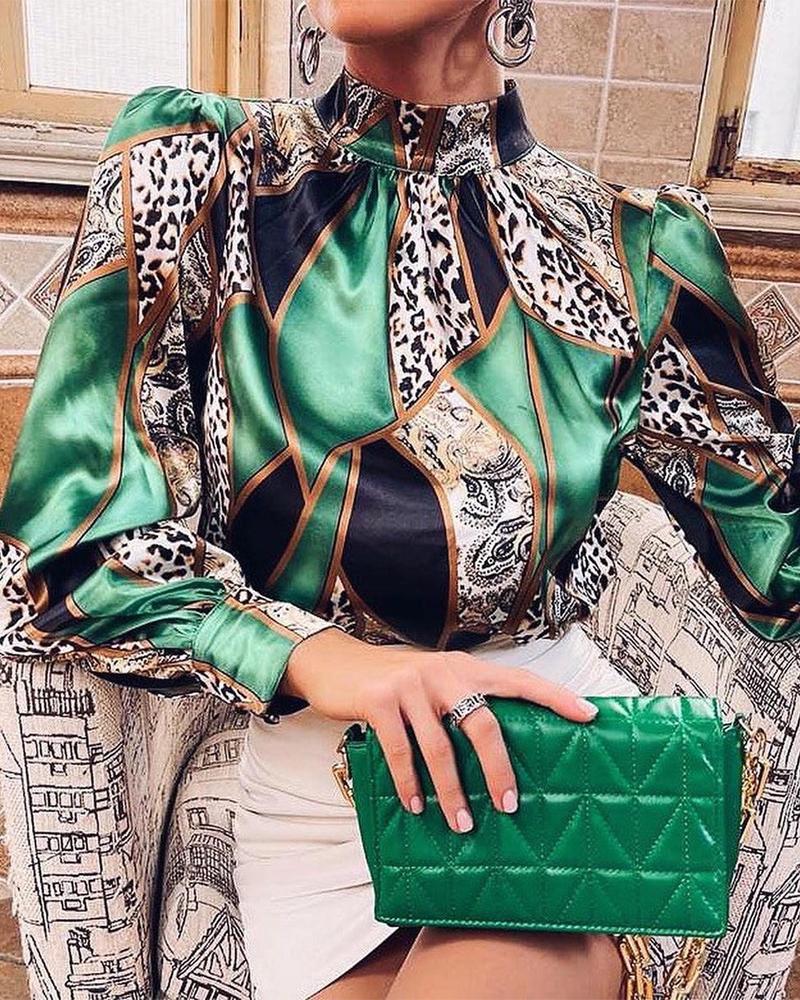 

Scarf Leopard Print Puff Sleeve Top, Green