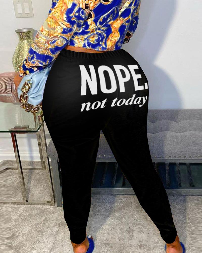 

Letter Print Casual Cuffed Pants, Black