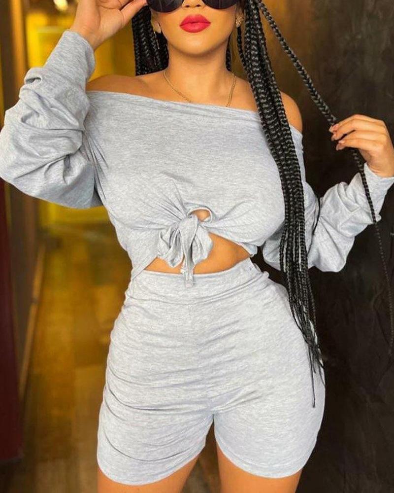 

Off Shoulder Tied Detail Crop Top & High Waist Shorts Set, Light gray