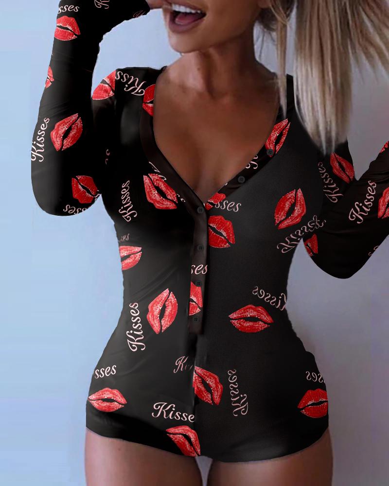 

Lip Letter Print Functional Buttoned Flap Adults Pajamas, Black