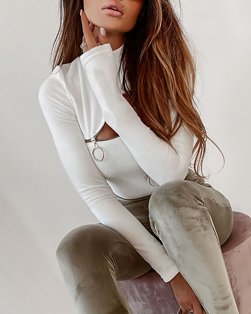 

Mock Neck Long Sleeve Zipper Front Top, White