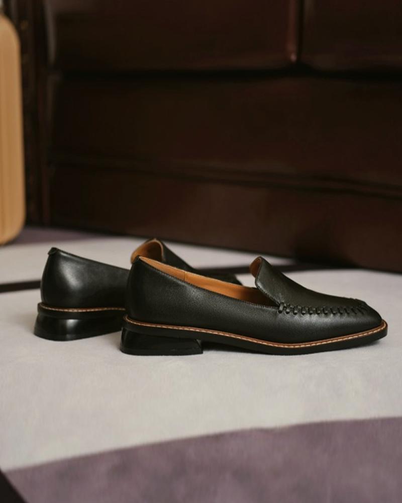 

Solid Square Toe Flat Loafer Slip-on, Black