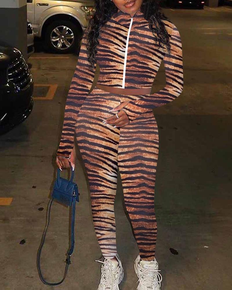 

Tie Dye Tiger Print Colorblock Zip Top & Fitted Pants Set, Brown