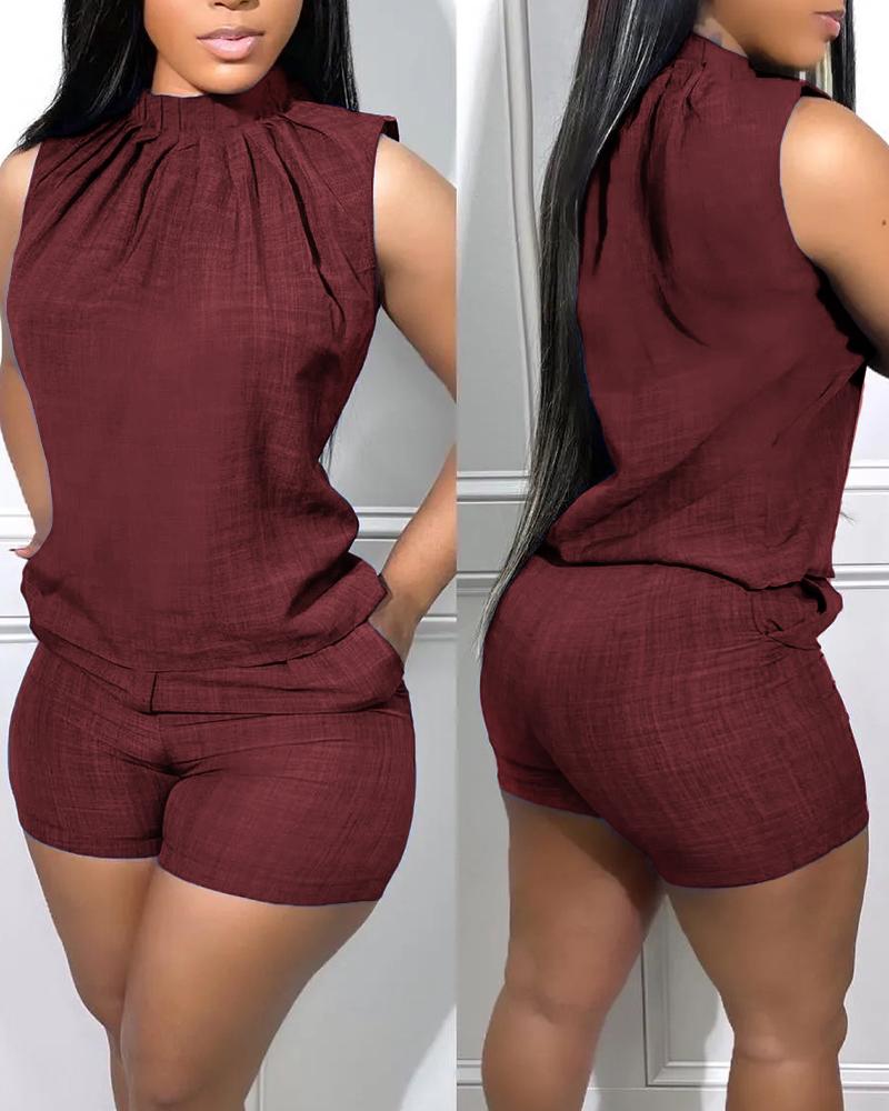 

Ruched Sleeveless Tank Top & Pocket Design Shorts Set, Wine red