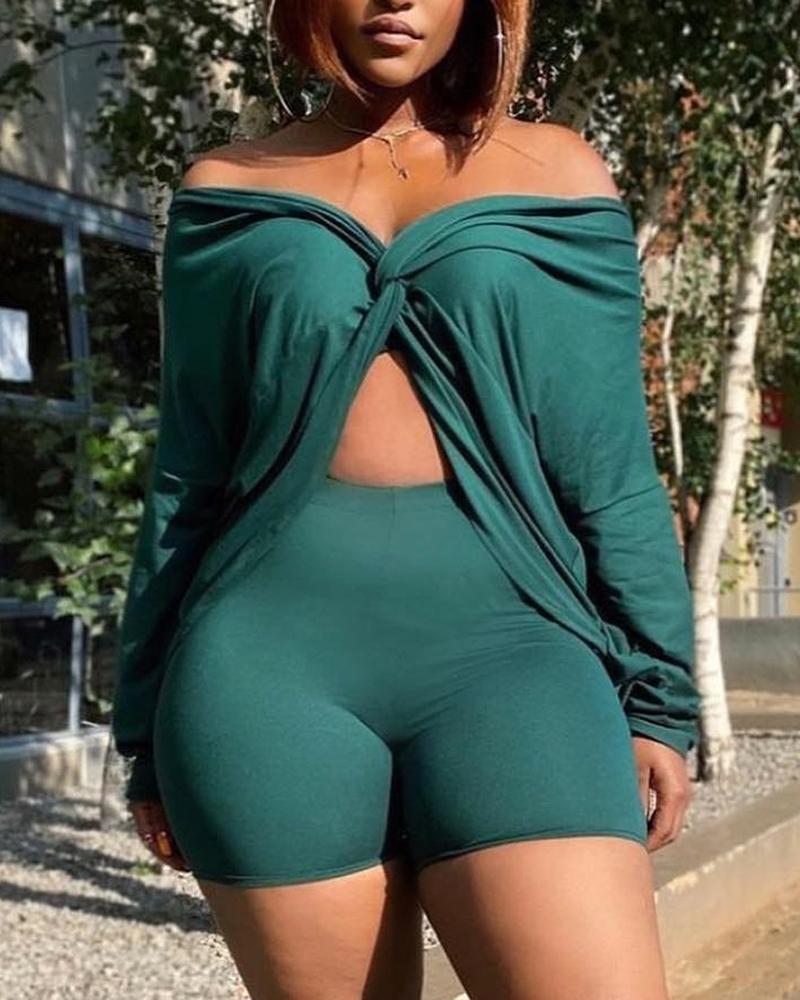 

Twist Slit Off Shoulder Top & Skinny Shorts Set, Dark green