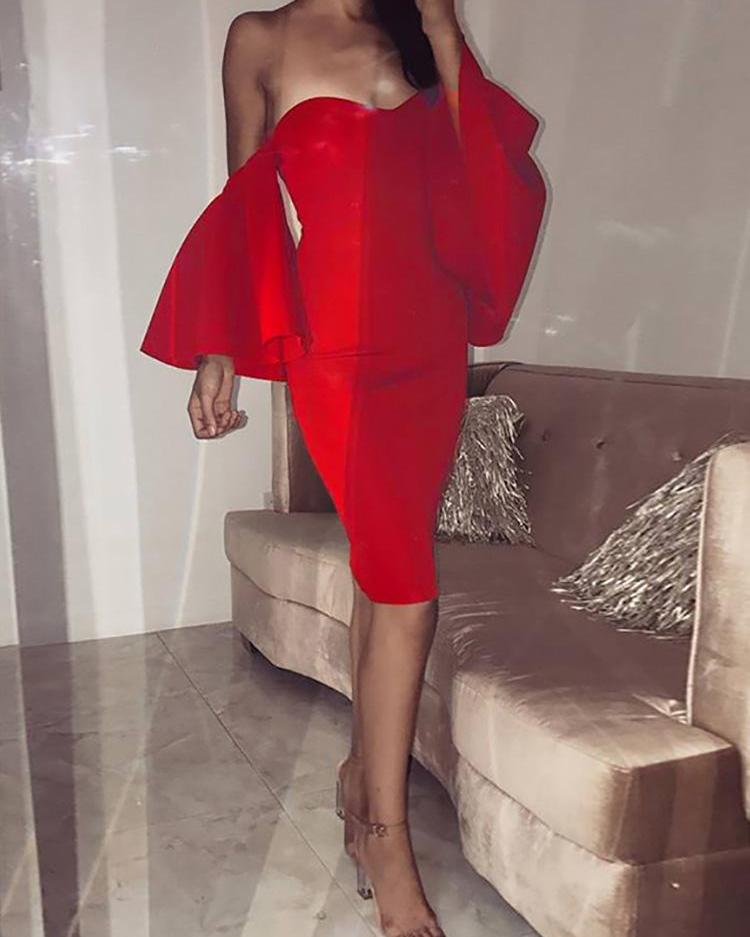 

Solid Sweetheath Neck Flare Sleeve Midi Dress, Red