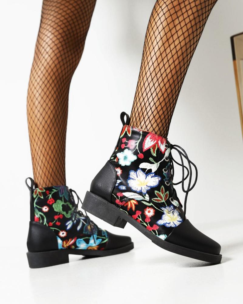 

Womens Vintage Round Toe Patchwork Embroidery Lace-up Booties, Black