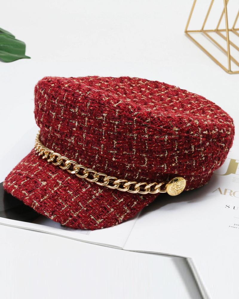 Gorra con visera con decoración de cadena de tweed de moda