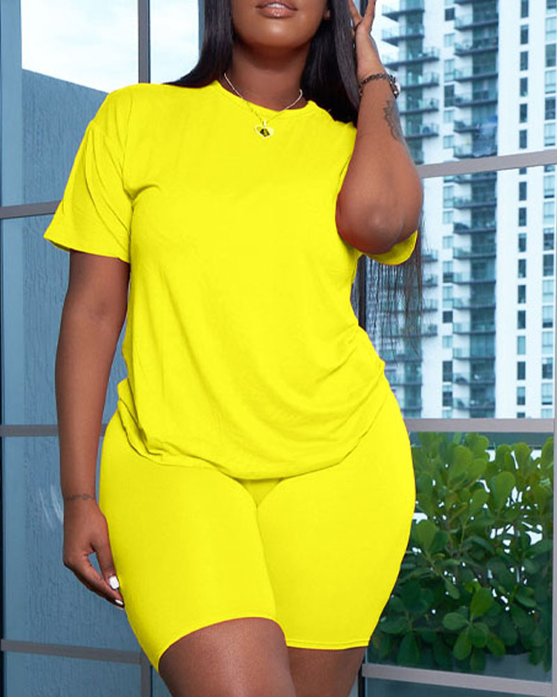 

Plain Casual Top & Shorts Set, Yellow