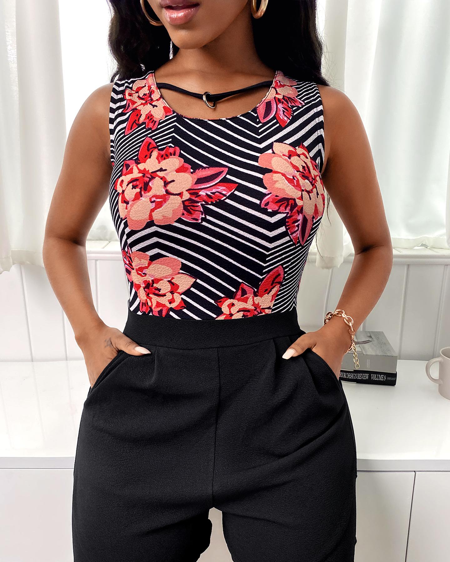 

Striped Floral Print Pocket Design Romper, Multicolor