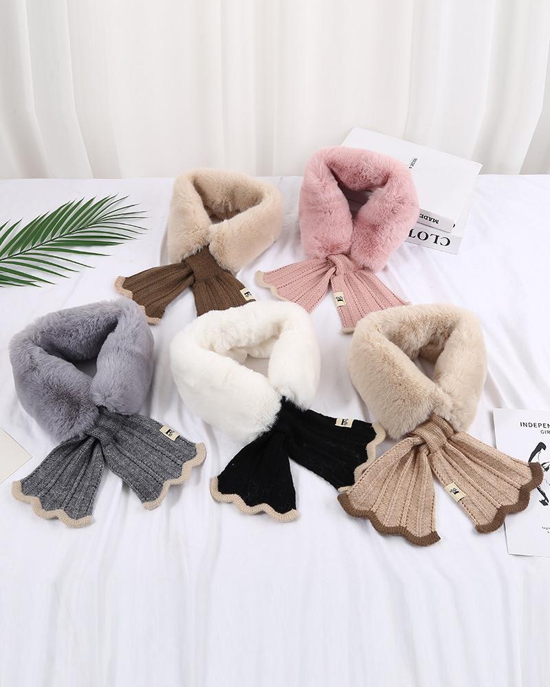 

1pc Colorblock Warm Soft Fuzzy Wrap Around Loophole Scarf, Blackwhite