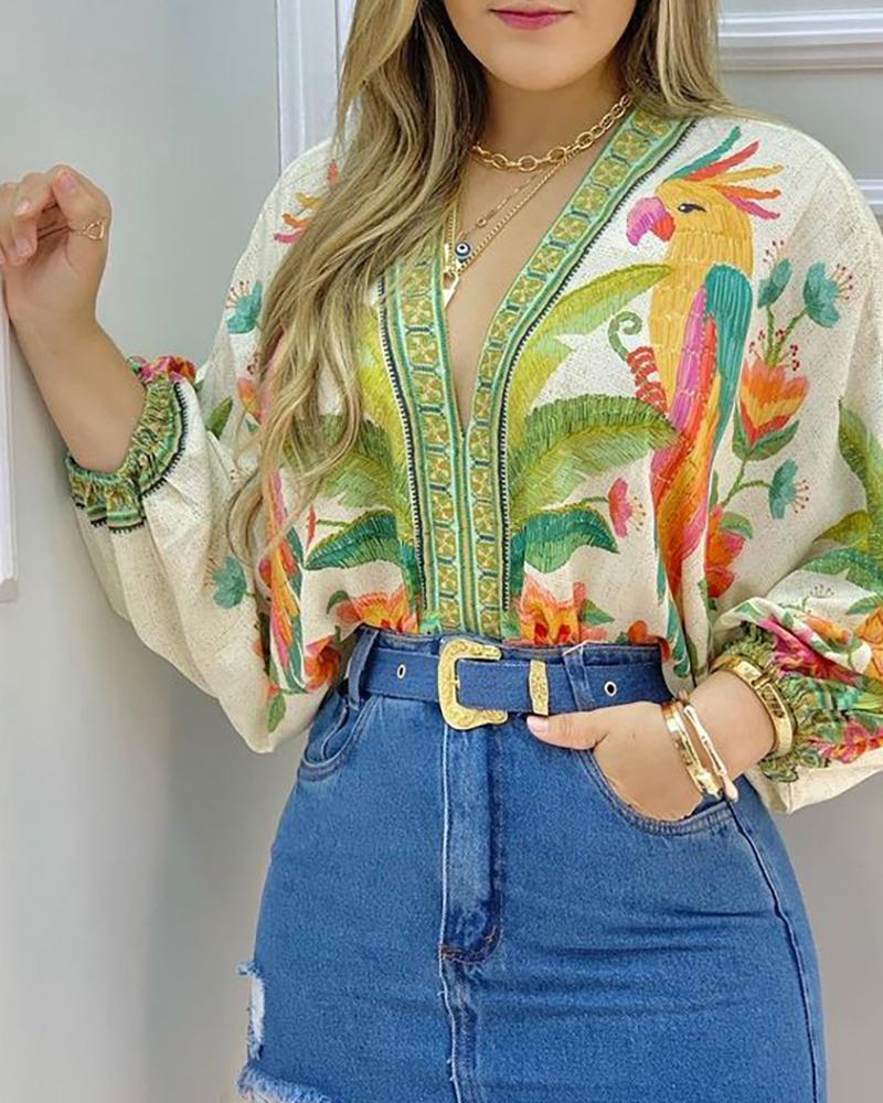 

Bird Tropical Print Batwing Sleeve Top, Green