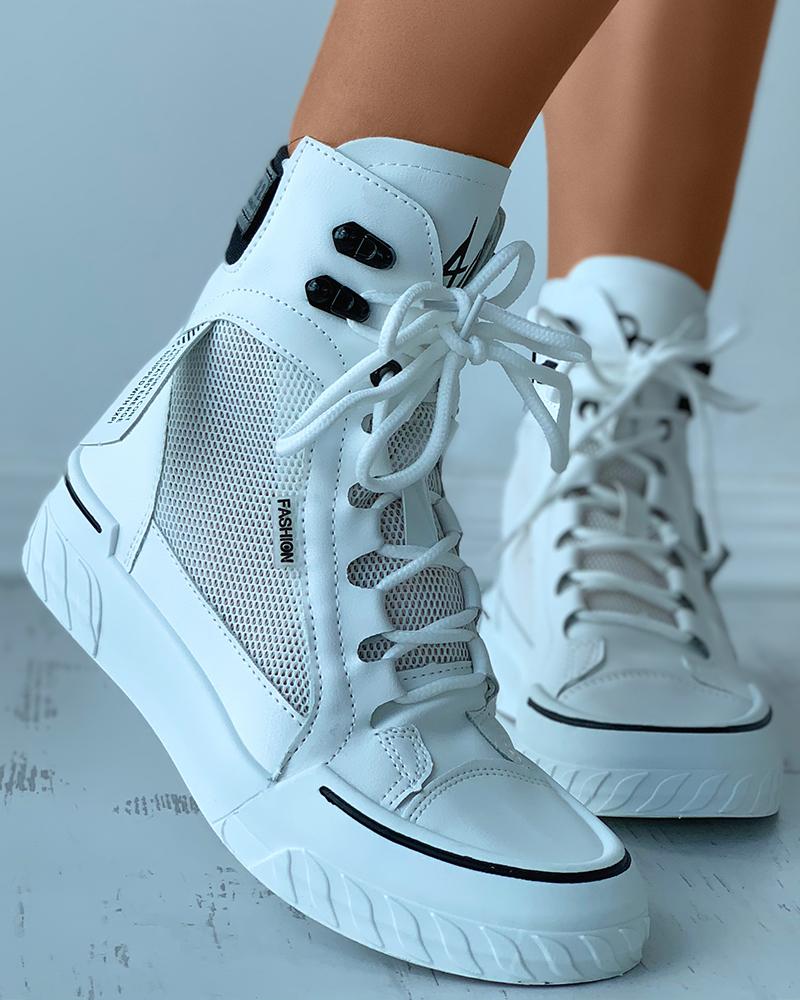 

Fishnet Patch Lace-up Casual Sneaker, Black