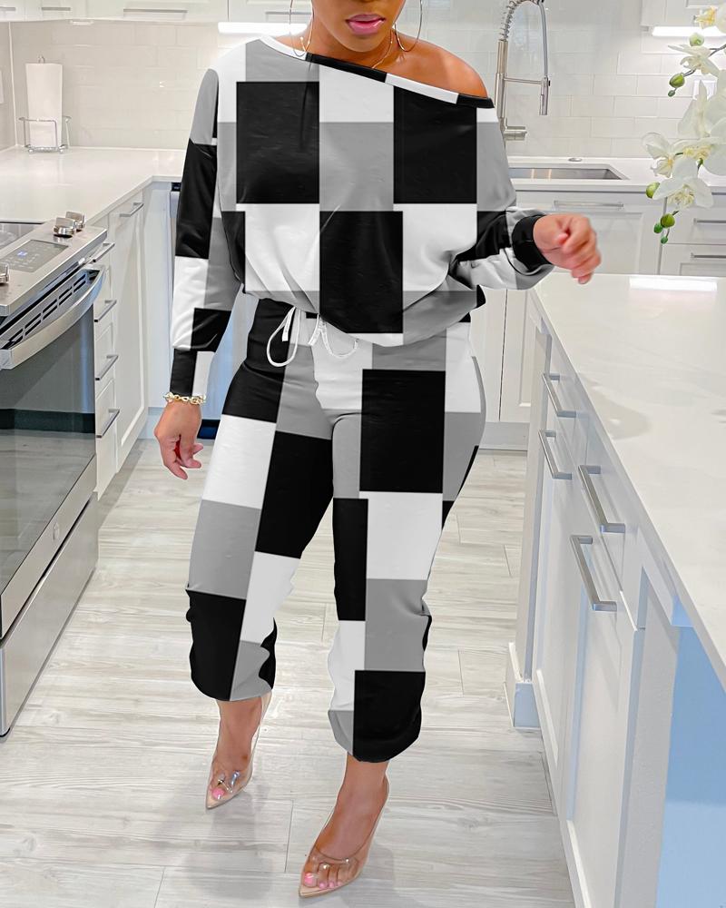 

Geometric Print Colorblock Skew Neck Top & Drawstring Pants Set, Black
