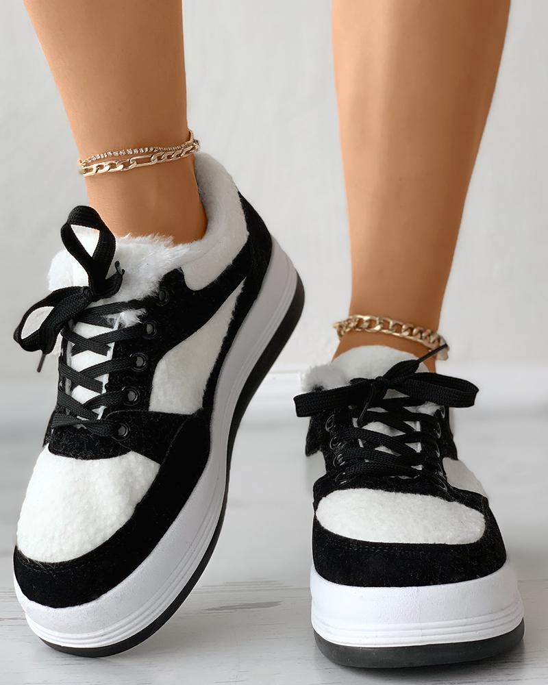 

Eyelet Lace-up Fluffy Casual Sneaker, Black
