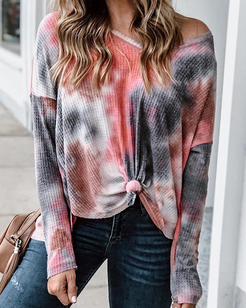 

Tie Dye V Neck Long Sleeve T-shirt, Red