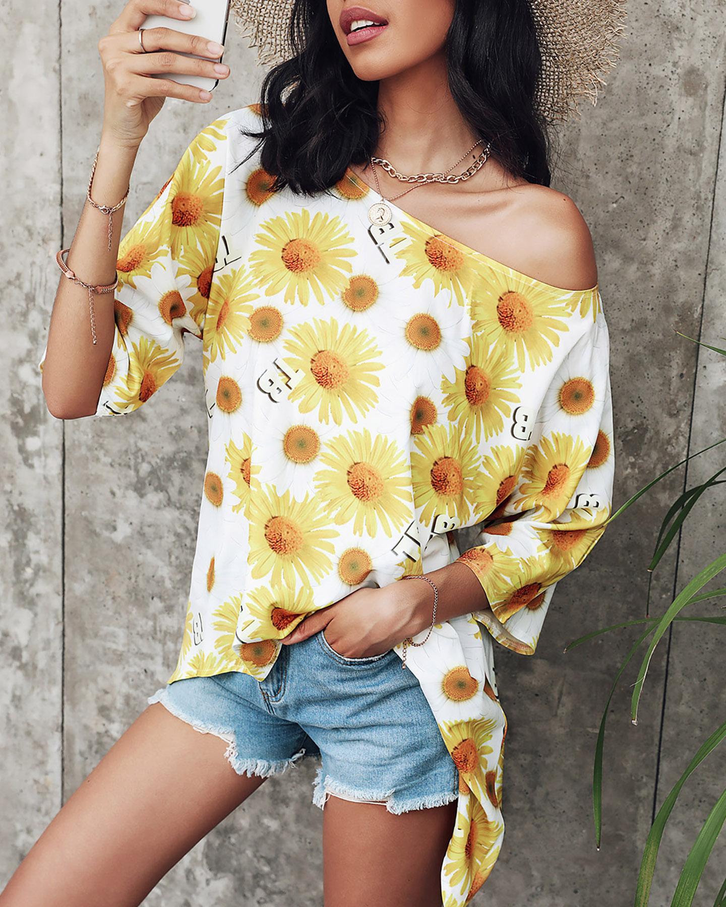 

Slash Neck Floral Print High-low Blouse, Yellow