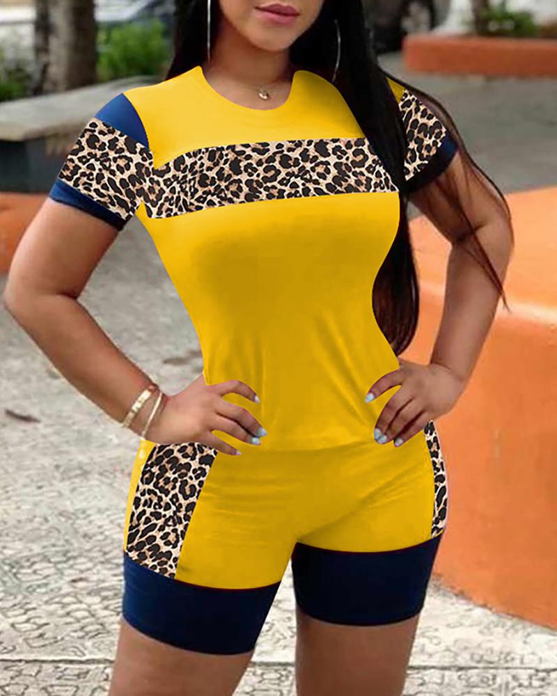 

Cheetah Print Colorblock Top & Pocket Design Shorts Set, Yellow