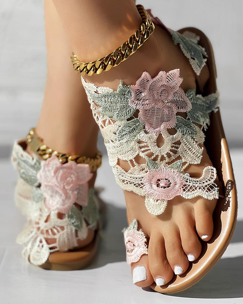 

Floral Pattern Hollow Out Toe Post Sandals, Multicolor