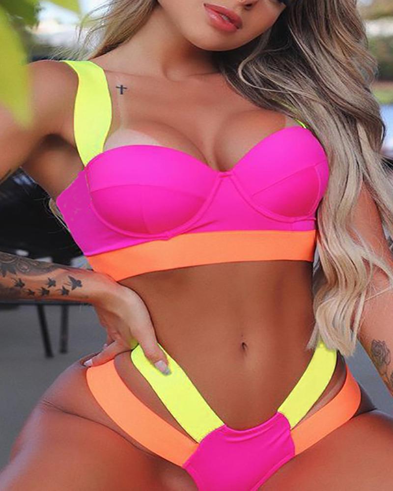 

Contrast Paneled Cutout Bikini Set, Hot pink