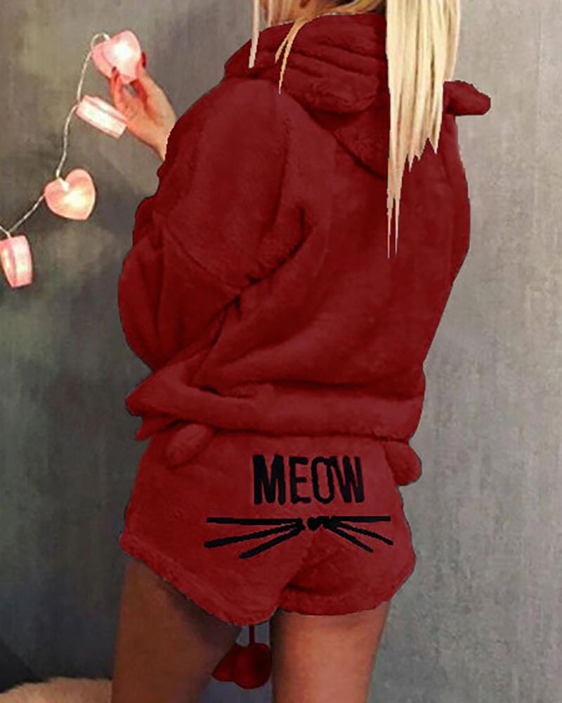 

Embroidery Letter Cat Fluffy Hooded Pajamas Set, Wine red