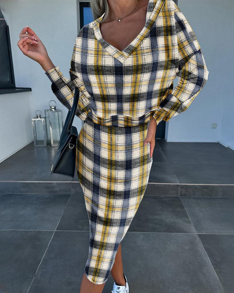 

Plaid Print V-Neck Top & Sleeveless Dress Set, Yellow