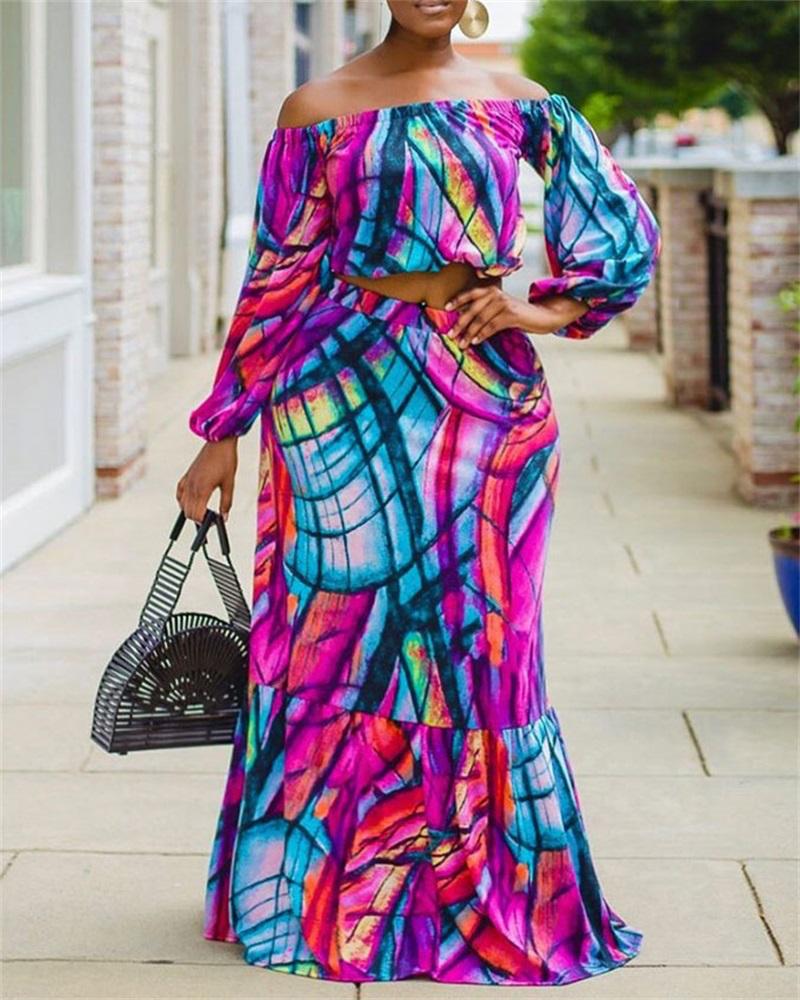 

Plus Size Abstract Print Off Shoulder Crop Top & Skirt Set, Purple